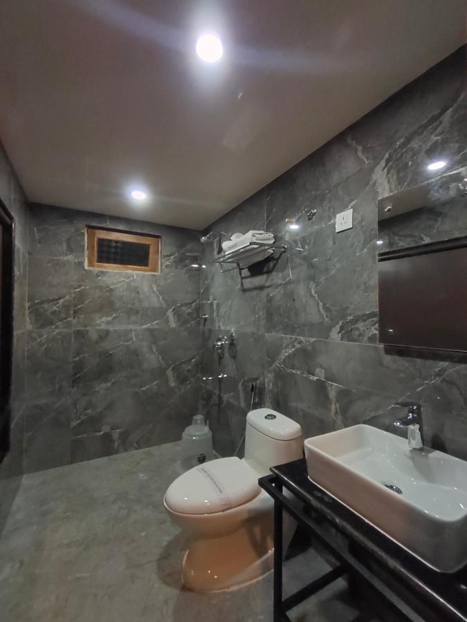 The Garuda Hotel And Spa Гангток Екстериор снимка
